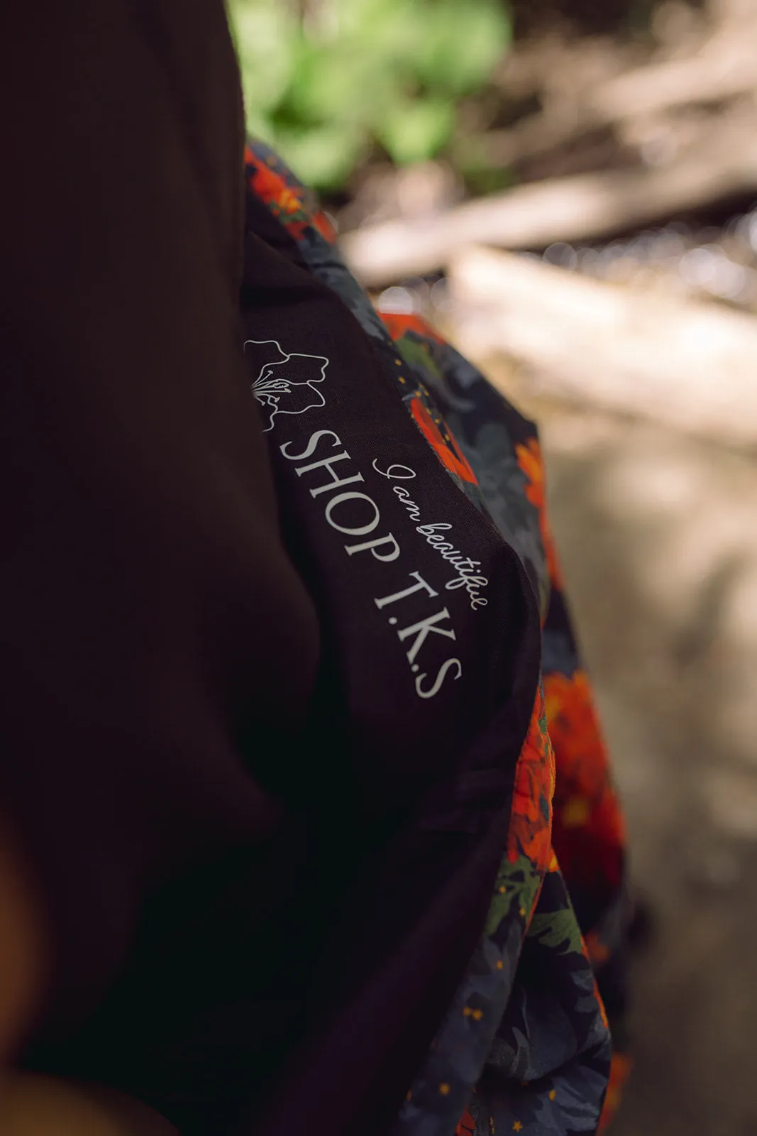 Dahlia Floral Print Reversible Kimono Robe