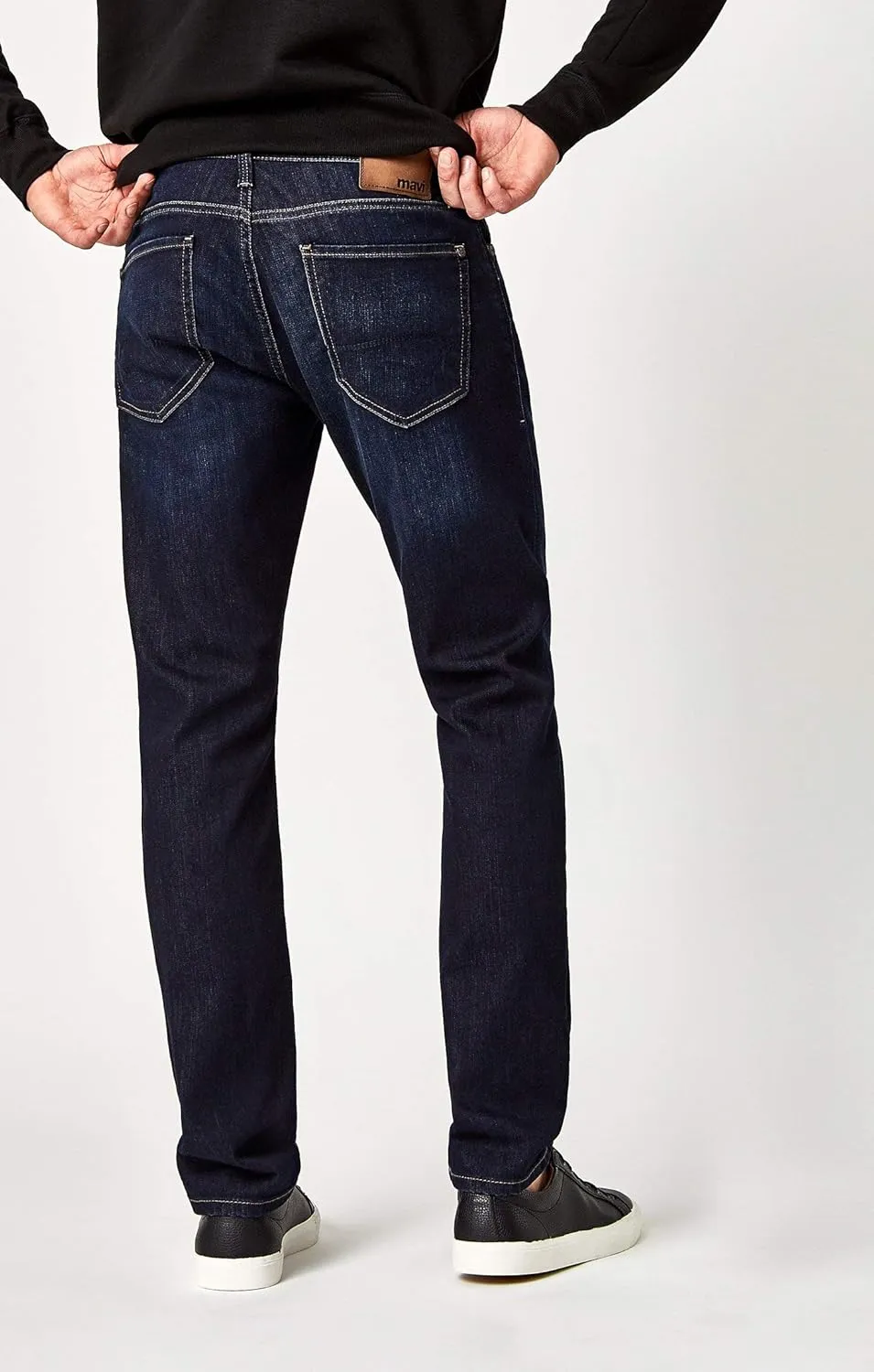 Mavi Men's Zach Regular Rise Straight Leg Jeans