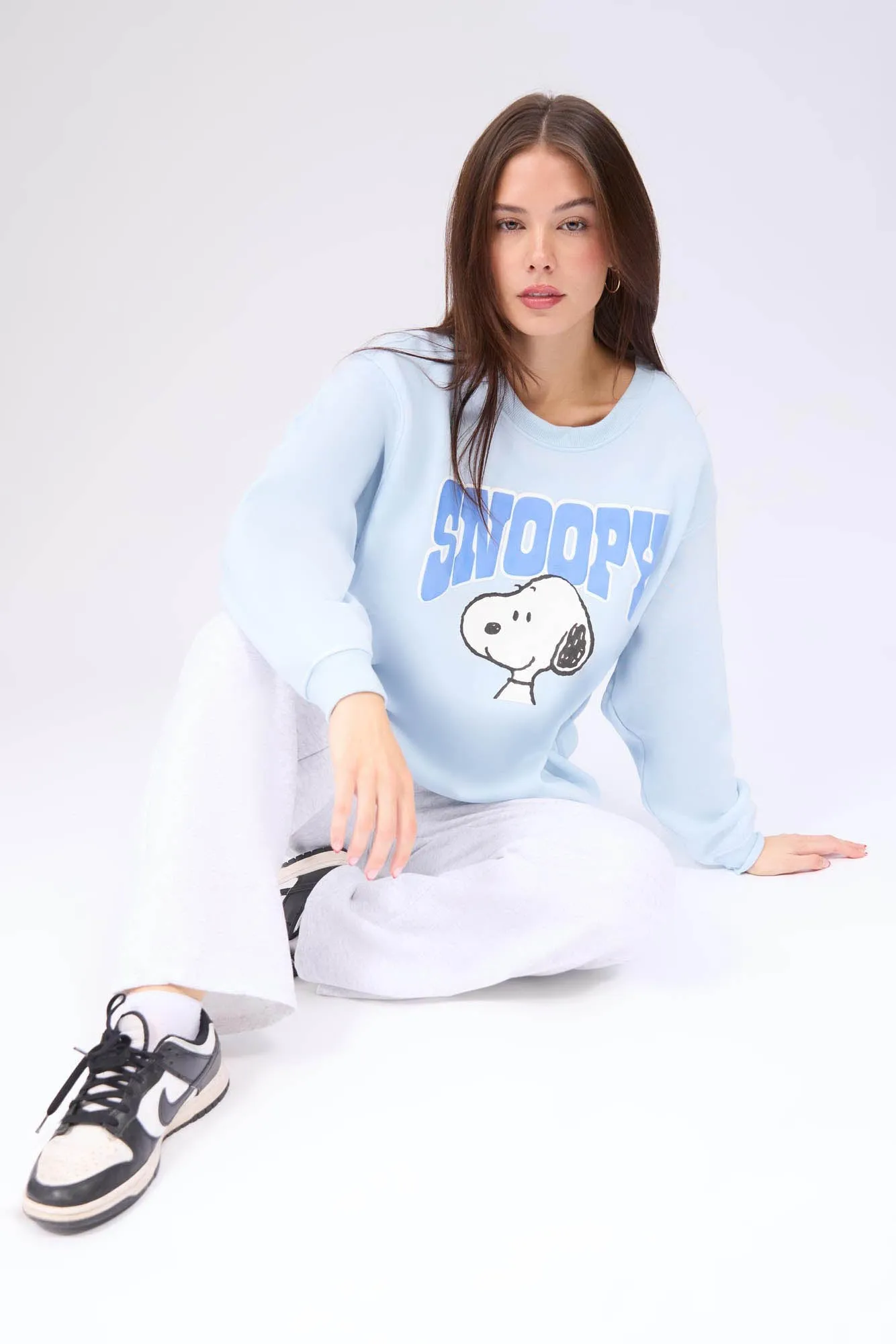 Peanuts Snoopy Graphic Crew Neck Sweatshirt