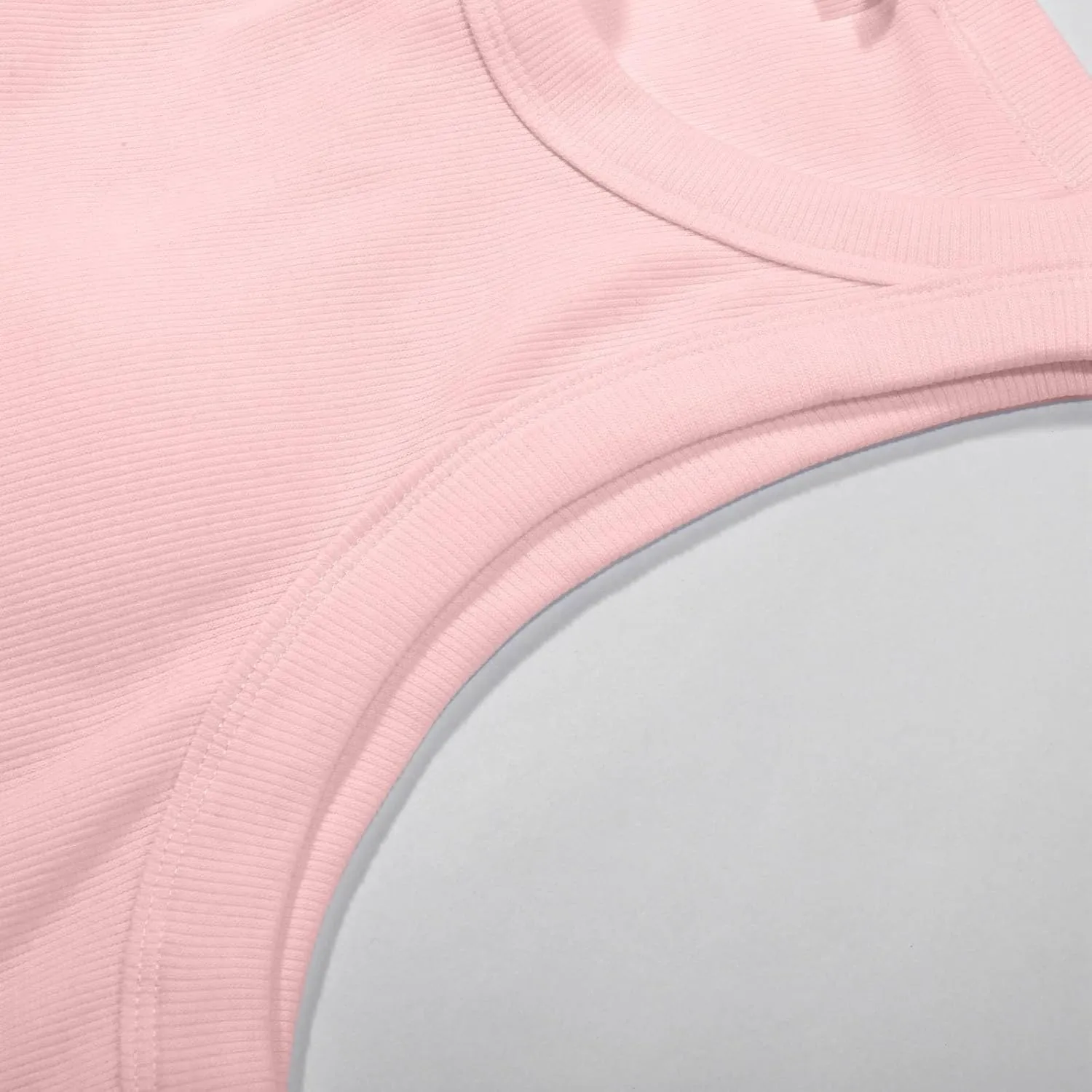 Ribbed Tank Tops for Women with Built in Bra Casual Crew Neck Sleeveless Shirts Basic Workout Camisole Tees