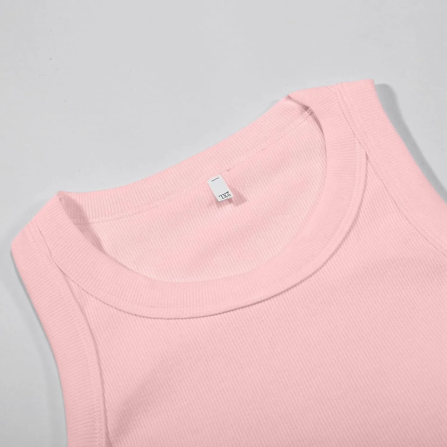 Ribbed Tank Tops for Women with Built in Bra Casual Crew Neck Sleeveless Shirts Basic Workout Camisole Tees