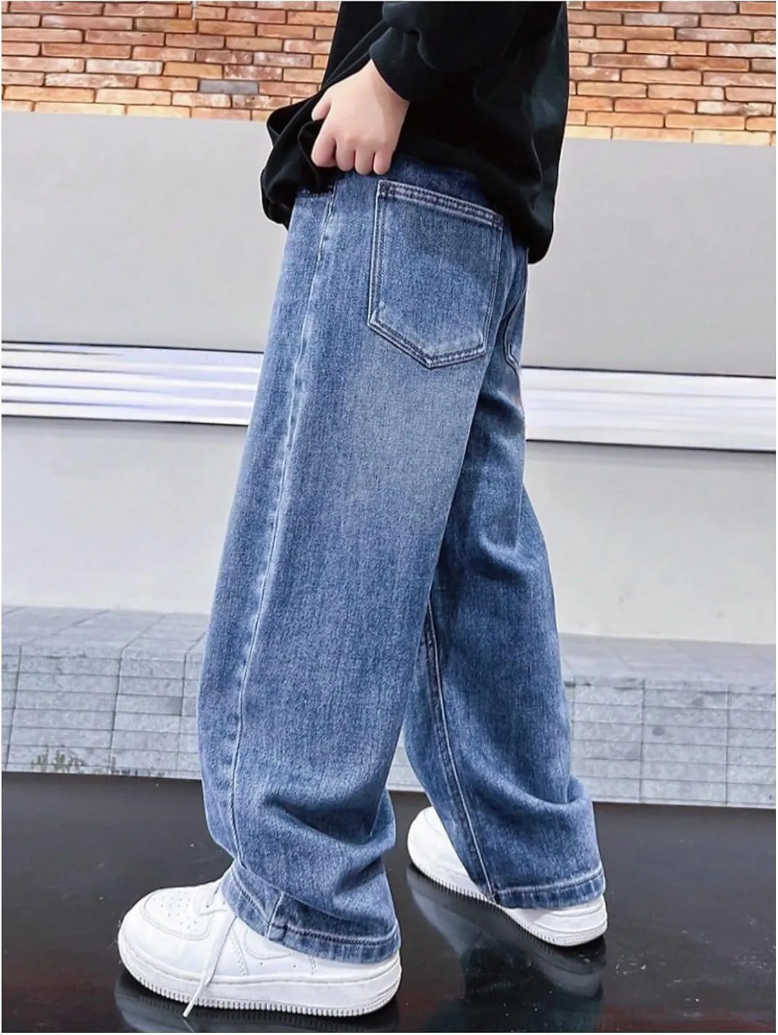 SHENHE Boy's Straight Leg Basic Jeans Loose Casual Denim Pants with Pockets Streetwear