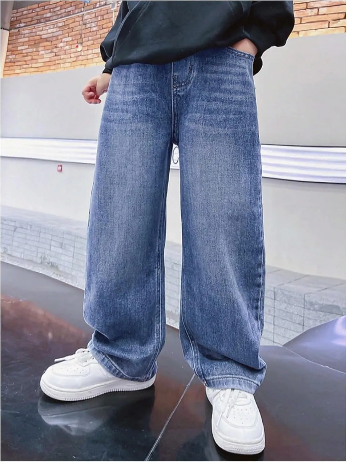 SHENHE Boy's Straight Leg Basic Jeans Loose Casual Denim Pants with Pockets Streetwear