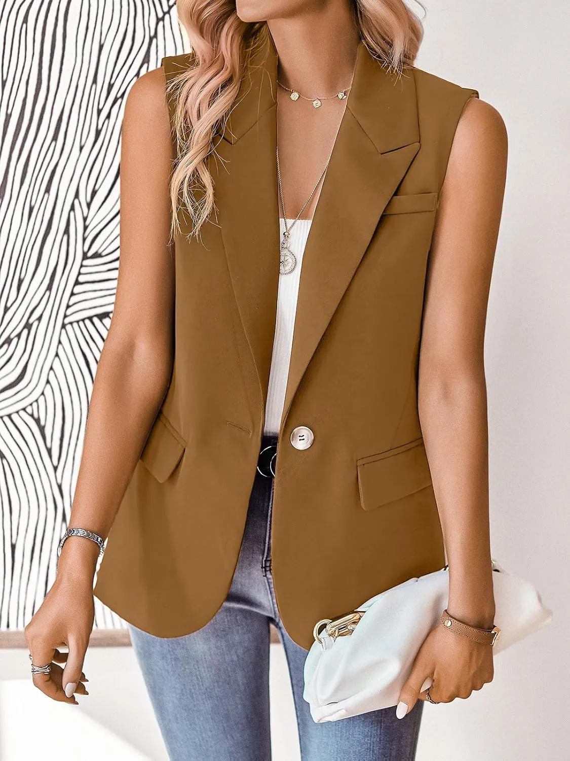 Womens Sleeveless Blazer Vest Open Front Lightweight Casual Blazer Fashion Work Office Waistcoat Vest with Pockets